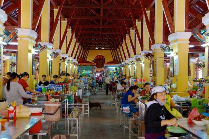 Chợ Hội An có gì