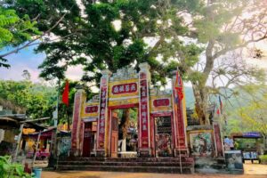 Miếu tổ nghề Yến