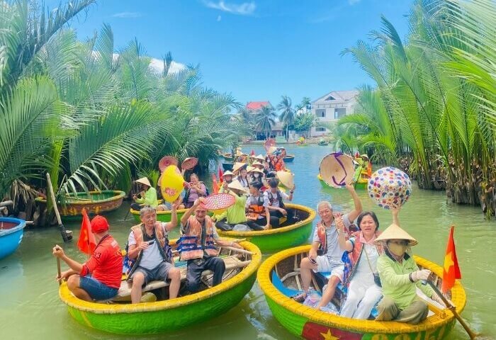 Rừng dừa Bảy Mẫu