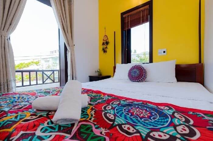 Lưu trú ở Bãi Ông Cù Lao Chàm