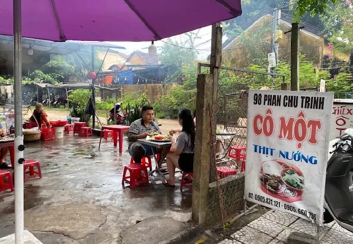 quán bún thịt nướng Hội An