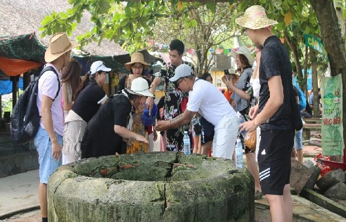 Giếng cổ Champa Cù Lao Chàm