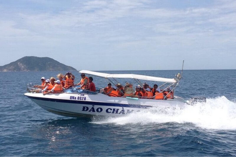 Di chuyển ra Hòn Dài Cù Lao Chàm