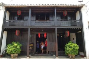 Nhà cổ Phùng Hưng Hội An