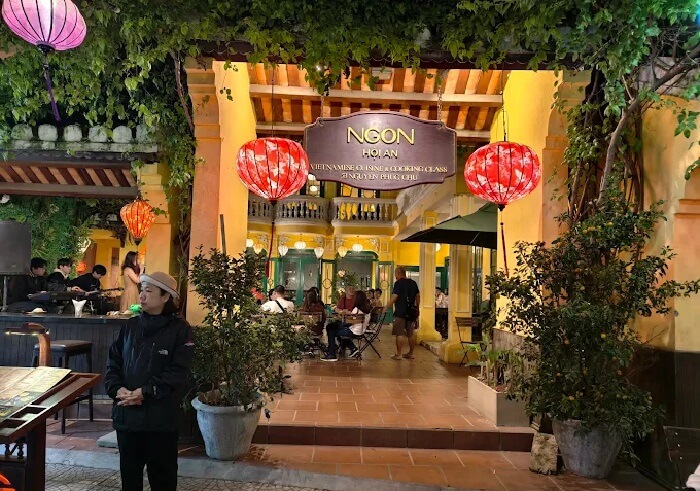 quán ăn đêm Hội An