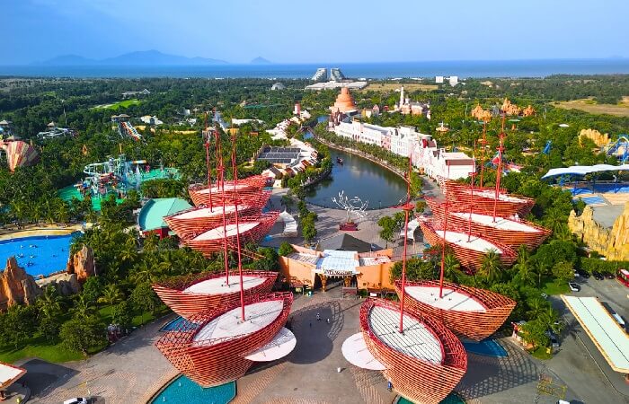 VinWonders Nam Hội An cách Đà Nẵng bao xa