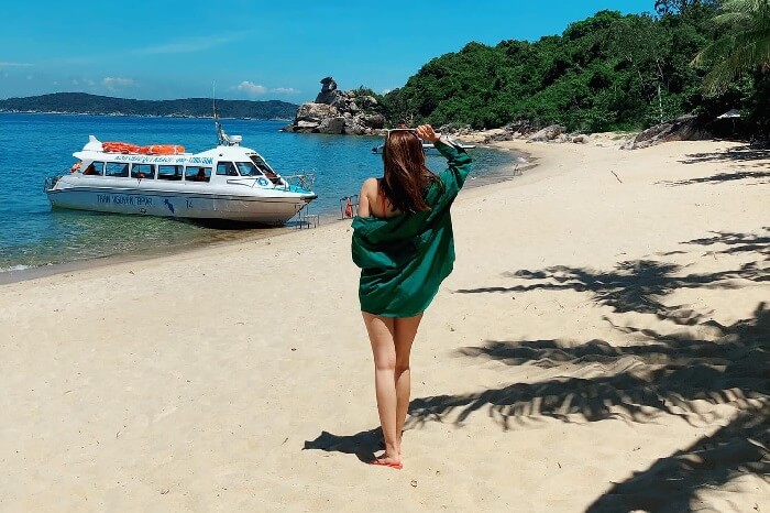 trang phục đi Cù Lao Chàm